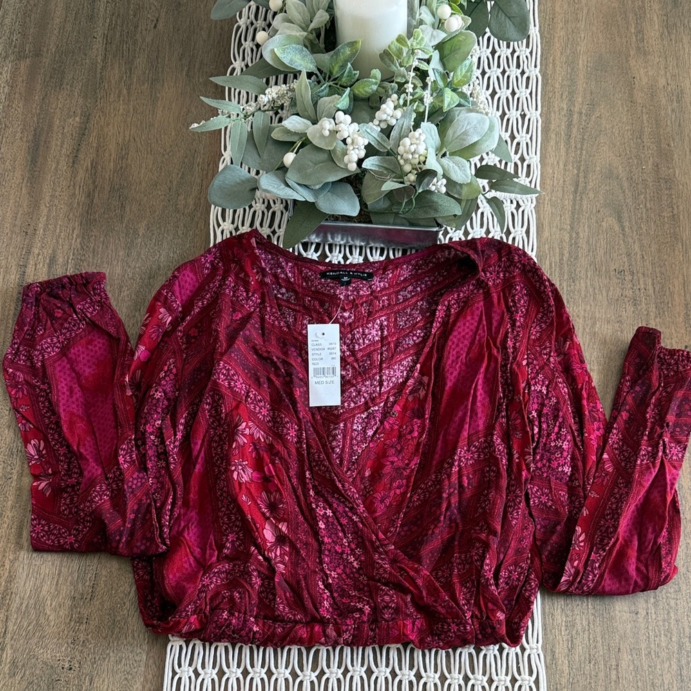 BRAND NEW Kendall & Kylie Long Sleeve Romper